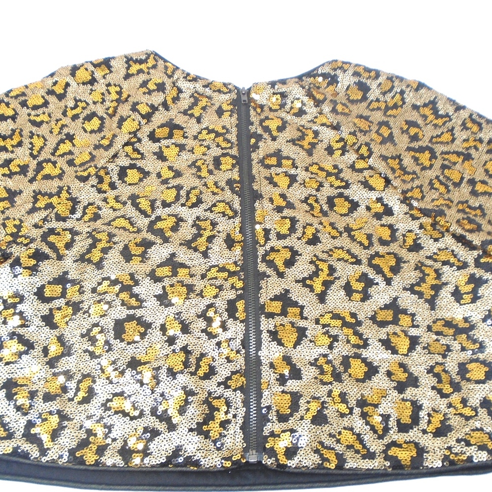 LEOPARD SEQUIN CROP TOP - Picture 4 of 4